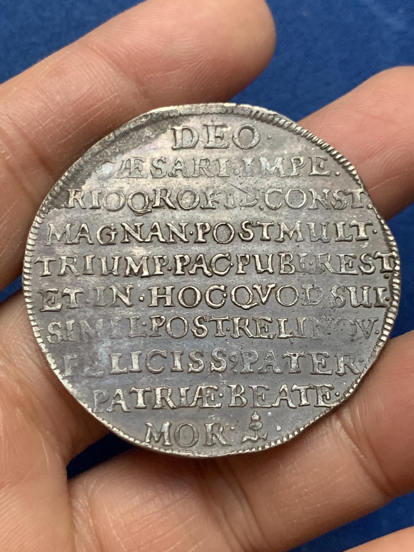 《竞宝斋》第463-465场 周日，周一，周二，3场连拍 （全场包邮）欢迎送拍 德国1656萨克森公爵逝世纪念泰勒 ，砸盒取出，可上手盘玩