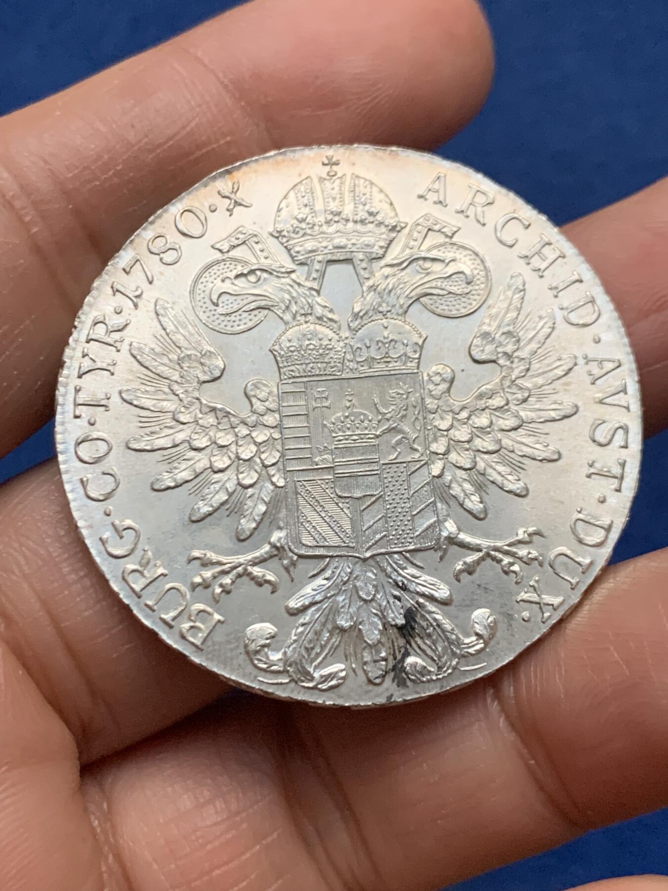 《竞宝斋》第463-465场 周日，周一，周二，3场连拍 （全场包邮）欢迎送拍 奥地利1780年大奶妈银币 后铸版