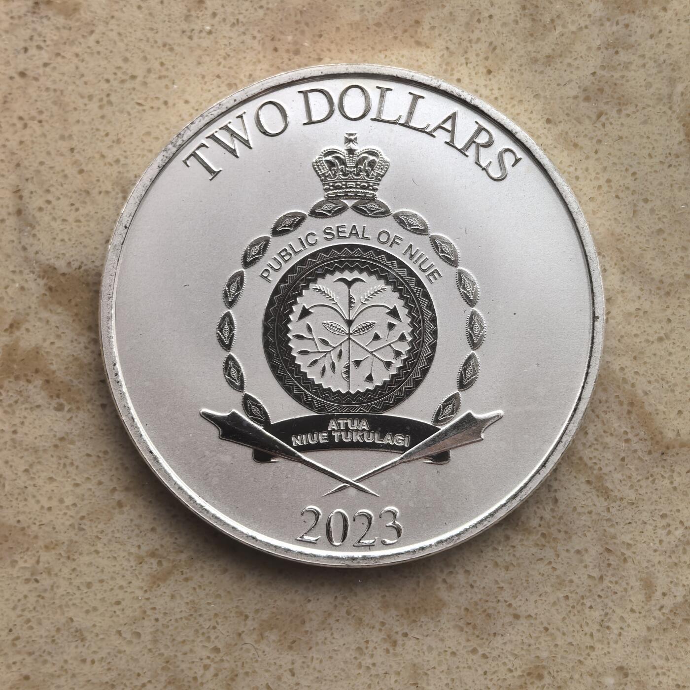 道一币馆币章第一百六十五场 纽埃2023年星球大战系列-绝地武士徽章2元精制银币  31.1g  999s