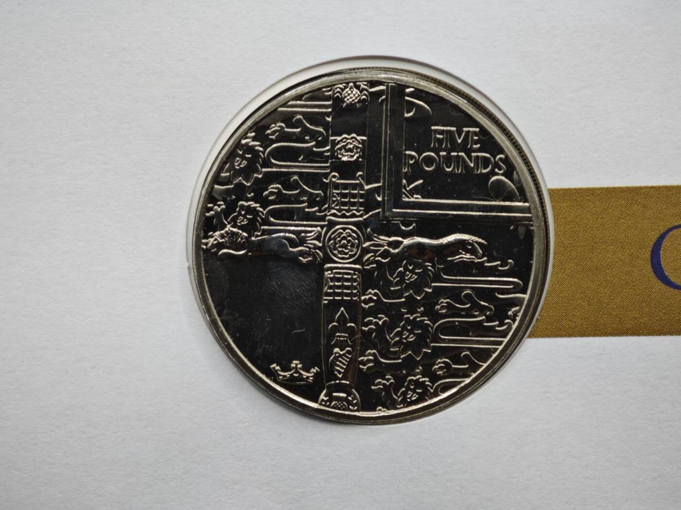 【淘币小摊】限时拍第八百六十二拍  克朗币邮币封场  满百包邮可预留两周  周一统一发货  奥尔德尼2002年女王登基金禧5镑纪念币邮币封