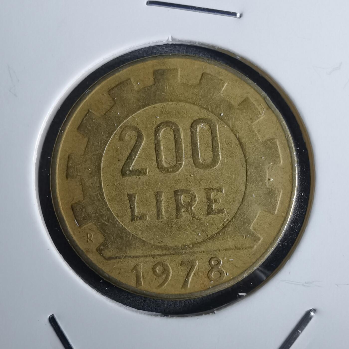 沼泽如烟--第982场 意大利1978年200里拉