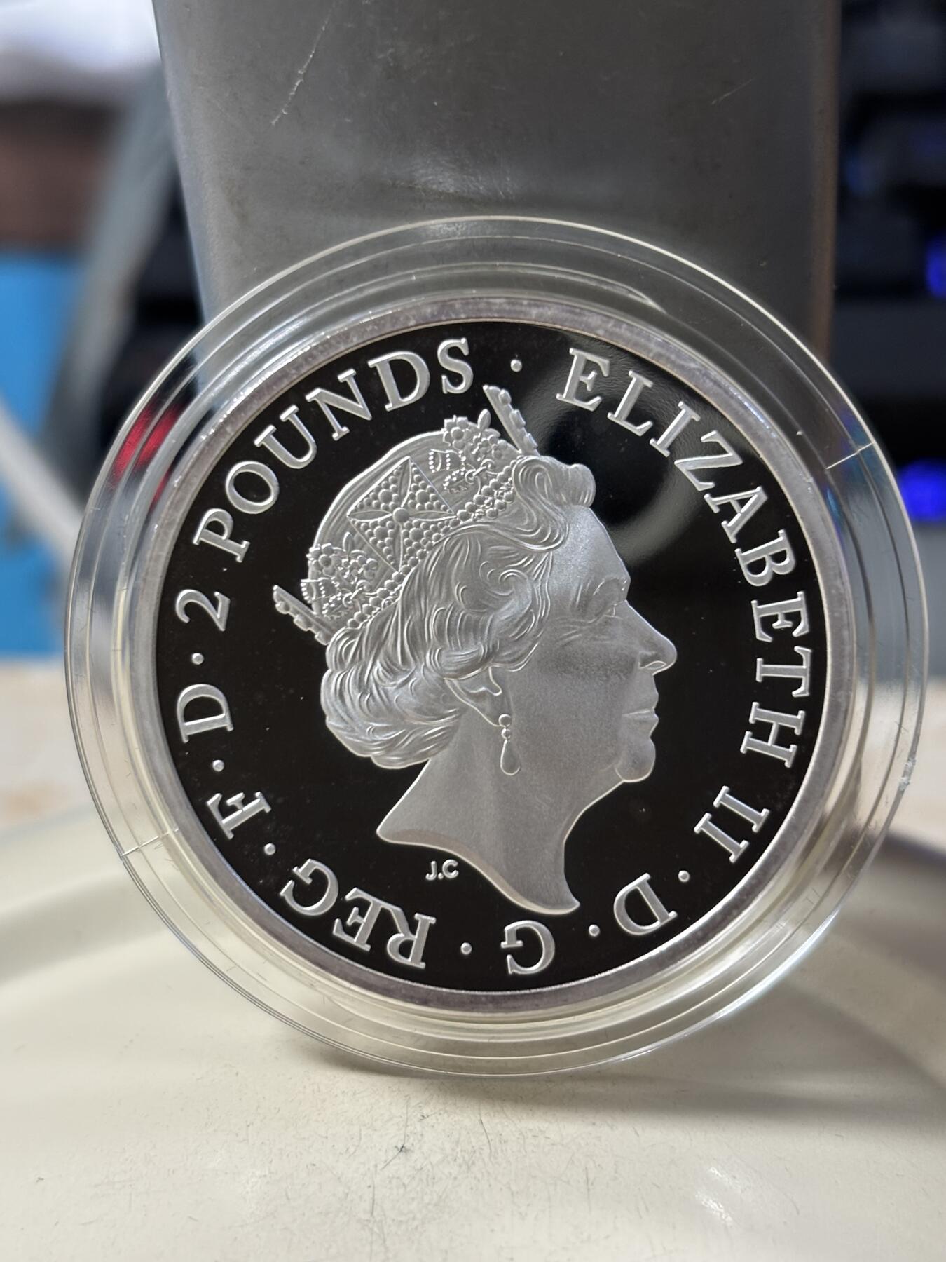 第190期拍卖 英国2023年都铎王朝神兽博福特耶鲁山羊1盎司银币，999银，发行5000枚