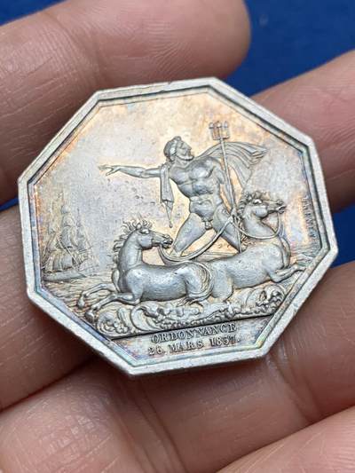 《竞宝斋》第463-465场 周日，周一，周二，3场连拍 （全场包邮）欢迎送拍 - 法国1837年海王波塞冬无贝壳版八角银章，法国海洋保险公司，少见船首AR边铭，33.7mm，19.35克，1986年jeton资料书封面