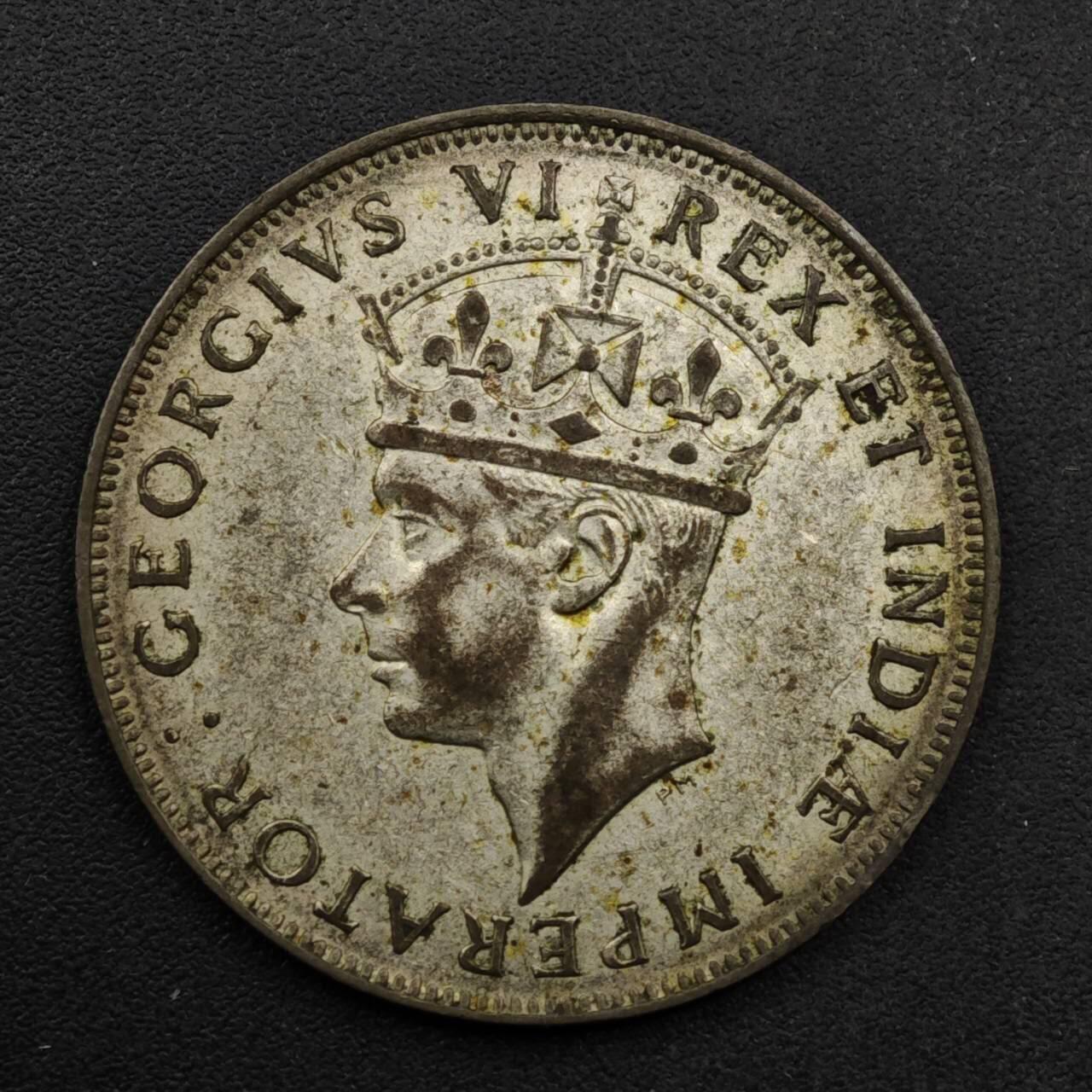 【淘币小摊】实时拍第八百六十一拍   银币套币场   满百包邮可预留二周 每周一统一发货   英属东非1942年乔治六世一先令银币