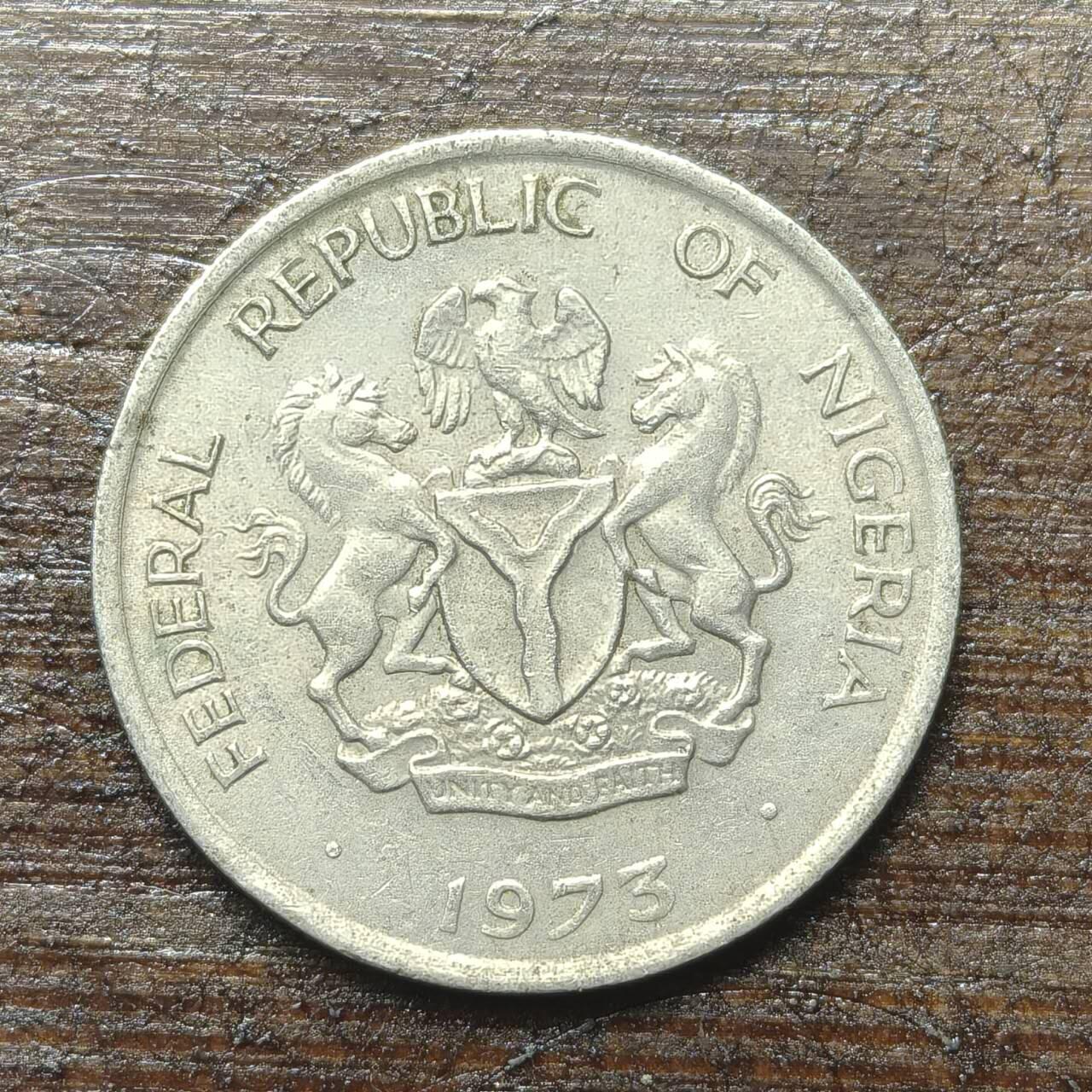 【铜匠收藏】★第143★散币专场 不寄存，30包邮。不满30元，支付5元运费。《接受代拍 代送NGC评级》 39【无寄存】1973年 尼日利亚 5考包