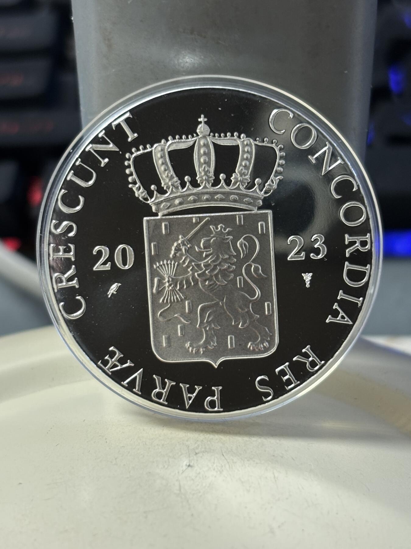 第190期拍卖 荷兰2023年杜卡特城堡系列城堡纪念银章2，837银，28.25克，发行1750枚