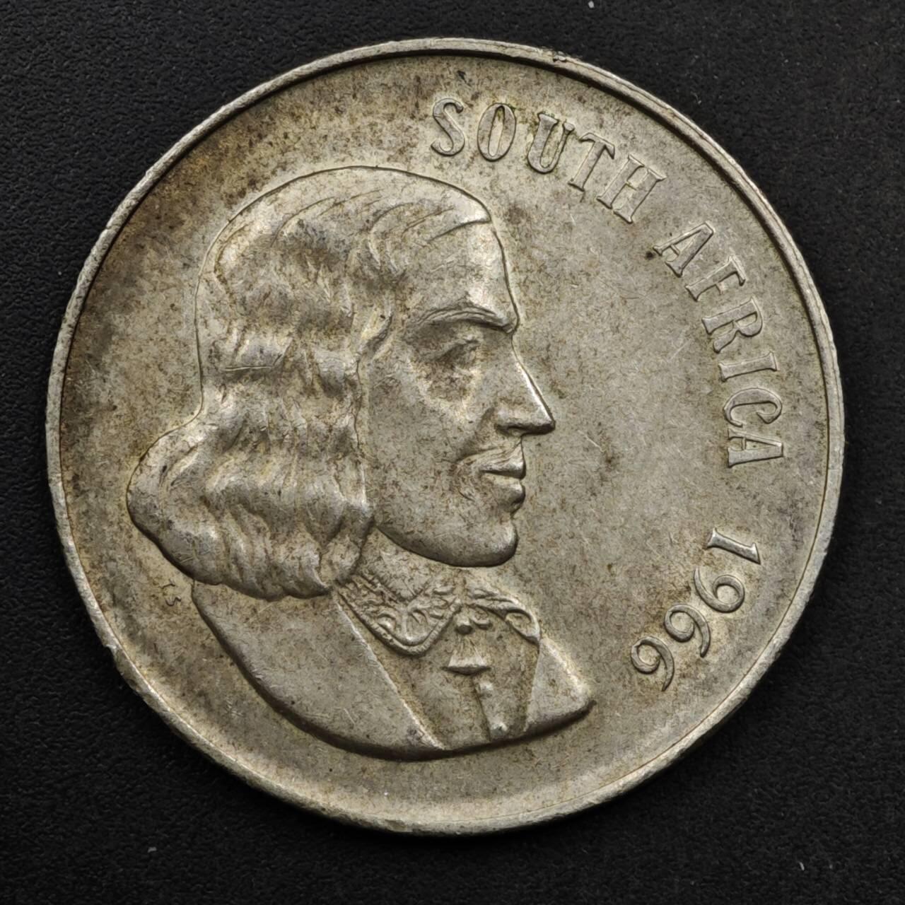 【淘币小摊】实时拍第八百六十一拍   银币套币场   满百包邮可预留二周 每周一统一发货   南非1966年1兰德银币