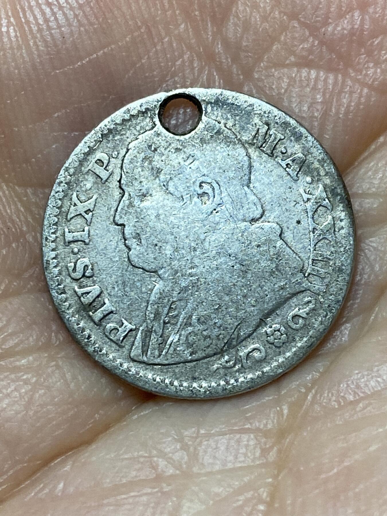 2026年第十七场(总第一百八十六场）外国好品散币场(免佣金) 打孔–教皇国1868年10索尔迪银币(10索尔迪50分双面值，教皇庇护九世第二版，仅发行3年，R标罗马造，835高银)