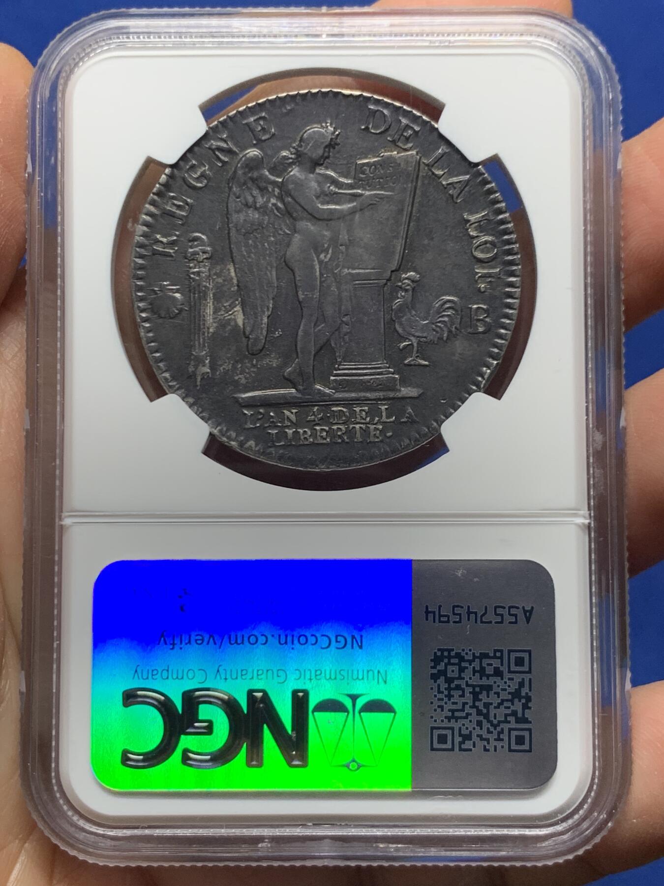 《竞宝斋》第463-465场 周日，周一，周二，3场连拍 （全场包邮）欢迎送拍 NGC VF30 法国1792B路易十六天使埃居 通体黑金彩包浆 无减重 实物好于分数 难得品相