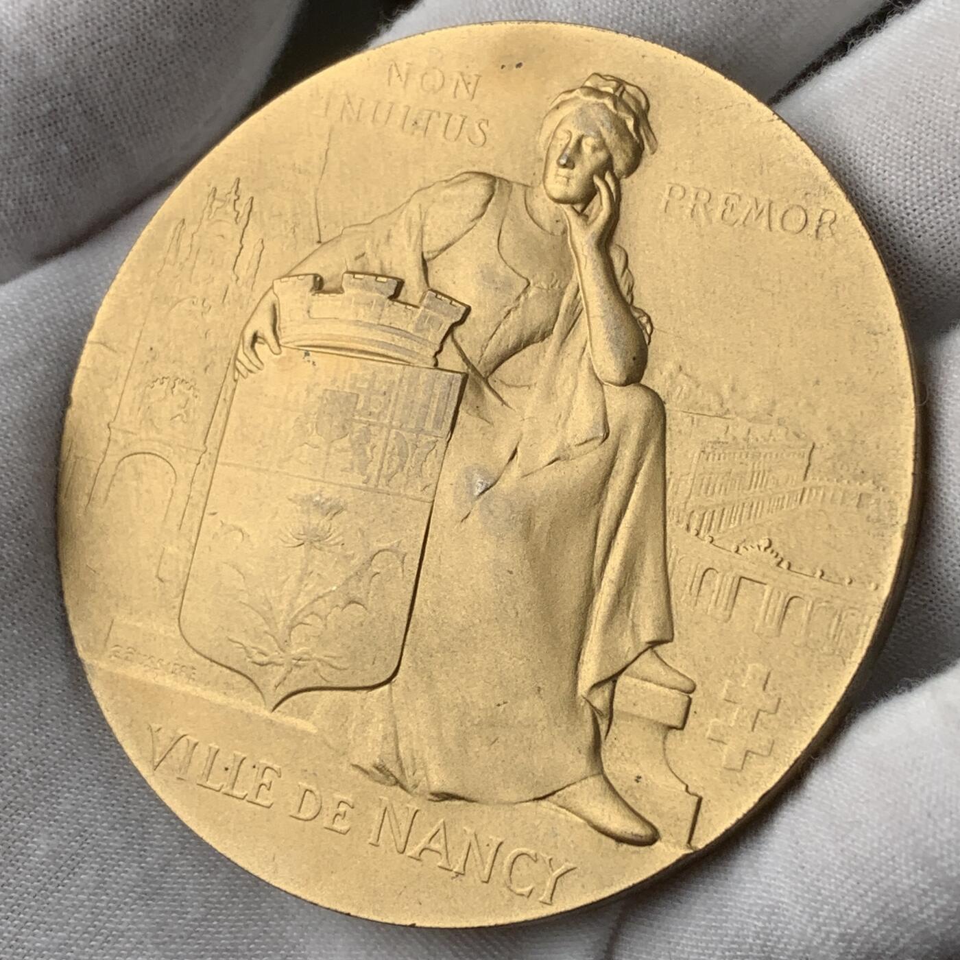 掌中浮雕-藏着的欧洲第052场 1929年法国南锡博览会镀金银奖章，65mm，124g