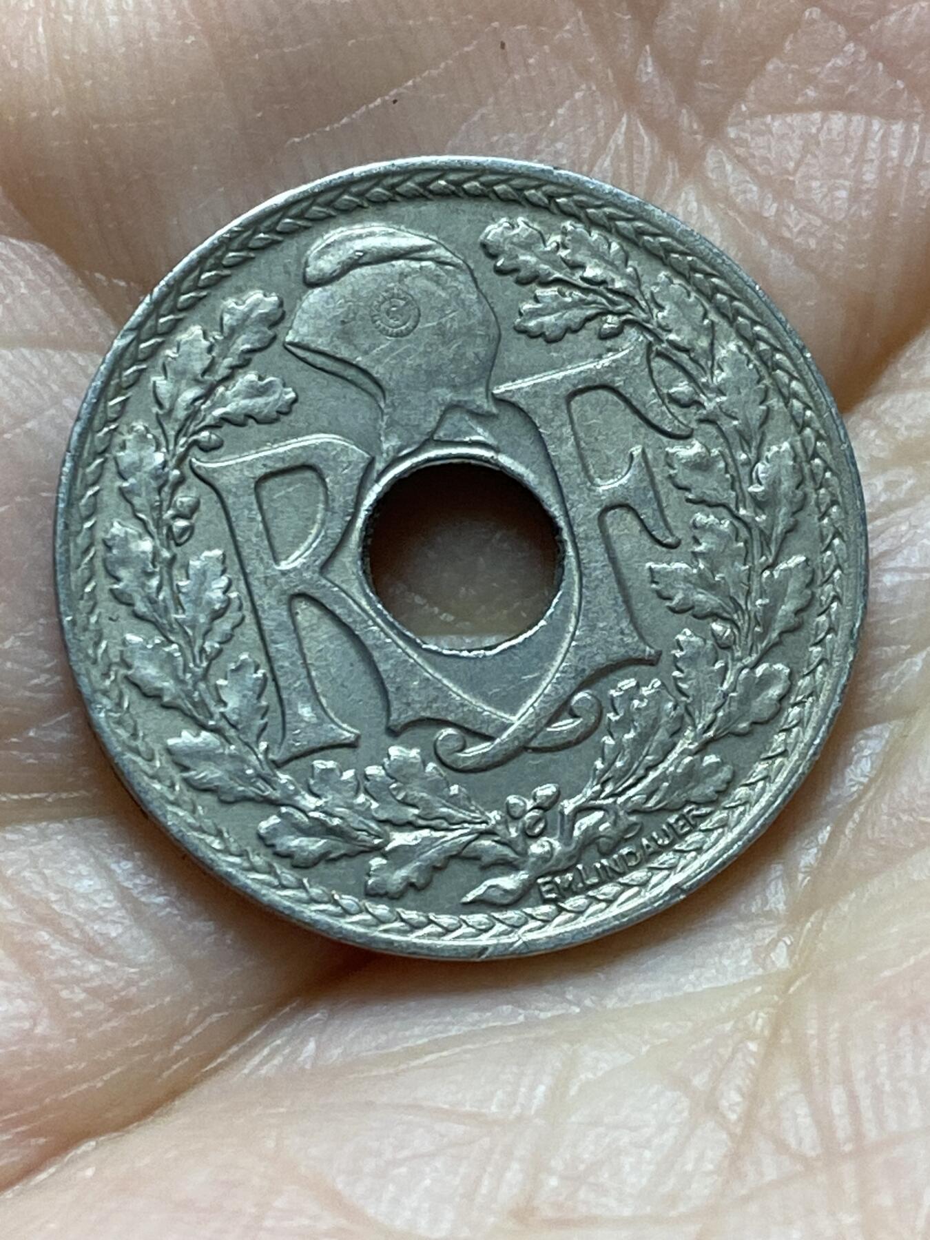 2026年第十七场(总第一百八十六场）外国好品散币场(免佣金) 法兰西第三共和国1933年10生丁