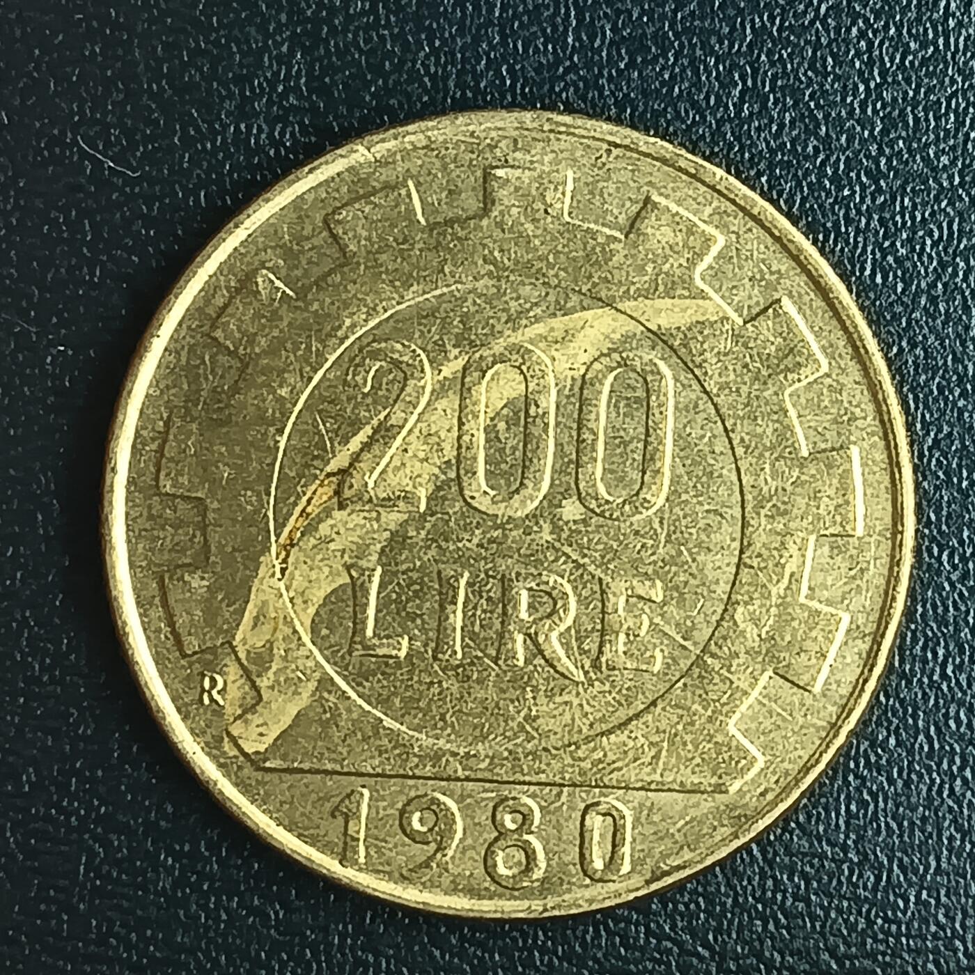 逸泉钱币2026第十二组世界钱币专场春节千件大拍A1614～2574 1720 意大利200里拉