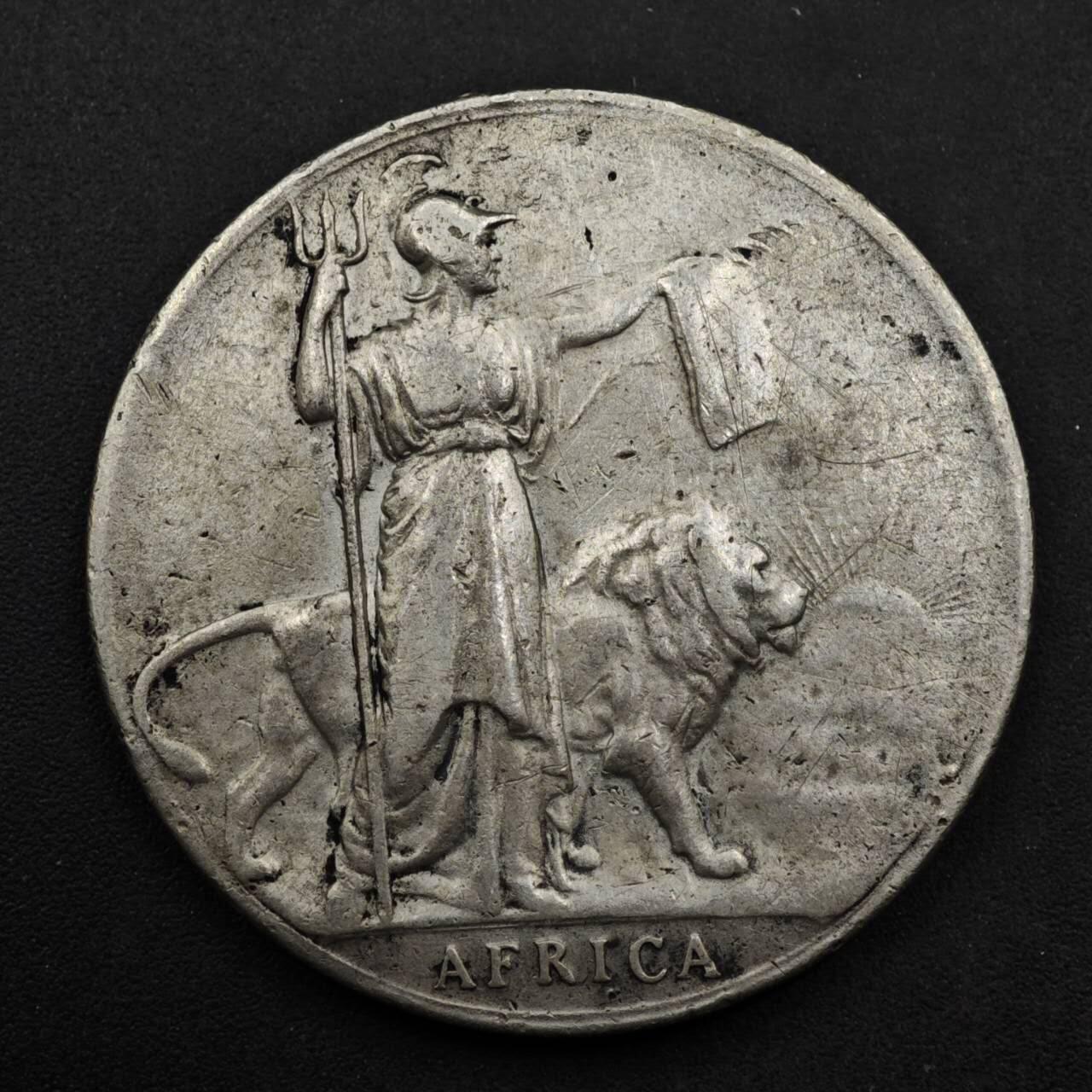 【淘币小摊】实时拍第八百六十一拍   银币套币场   满百包邮可预留二周 每周一统一发货   英属非洲银质勋章重31.4克