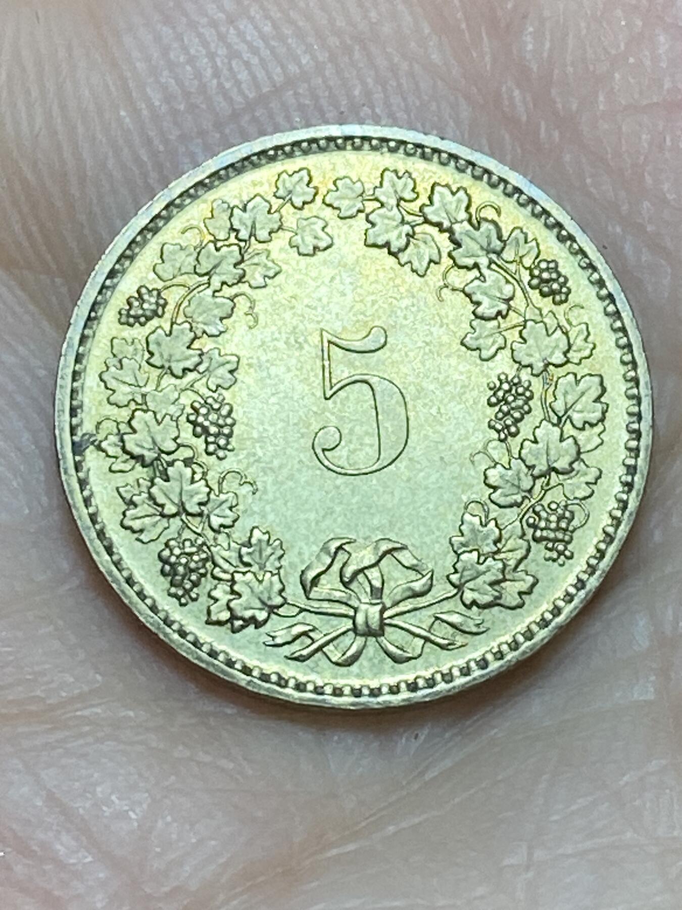 2026年第十七场(总第一百八十六场）外国好品散币场(免佣金) 瑞士🇨🇭1983年5拉彭(第五版，早期无标版)