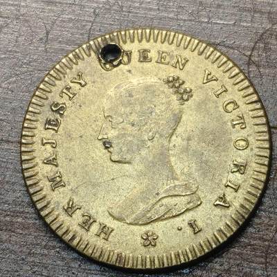 【铜匠收藏】★第144★散币专场 不寄存，30包邮。不满30元，支付5元运费。《接受代拍 代送NGC评级》 - 34【无寄存】1838英国维多利亚女王加冕的纪念代用币/铜章