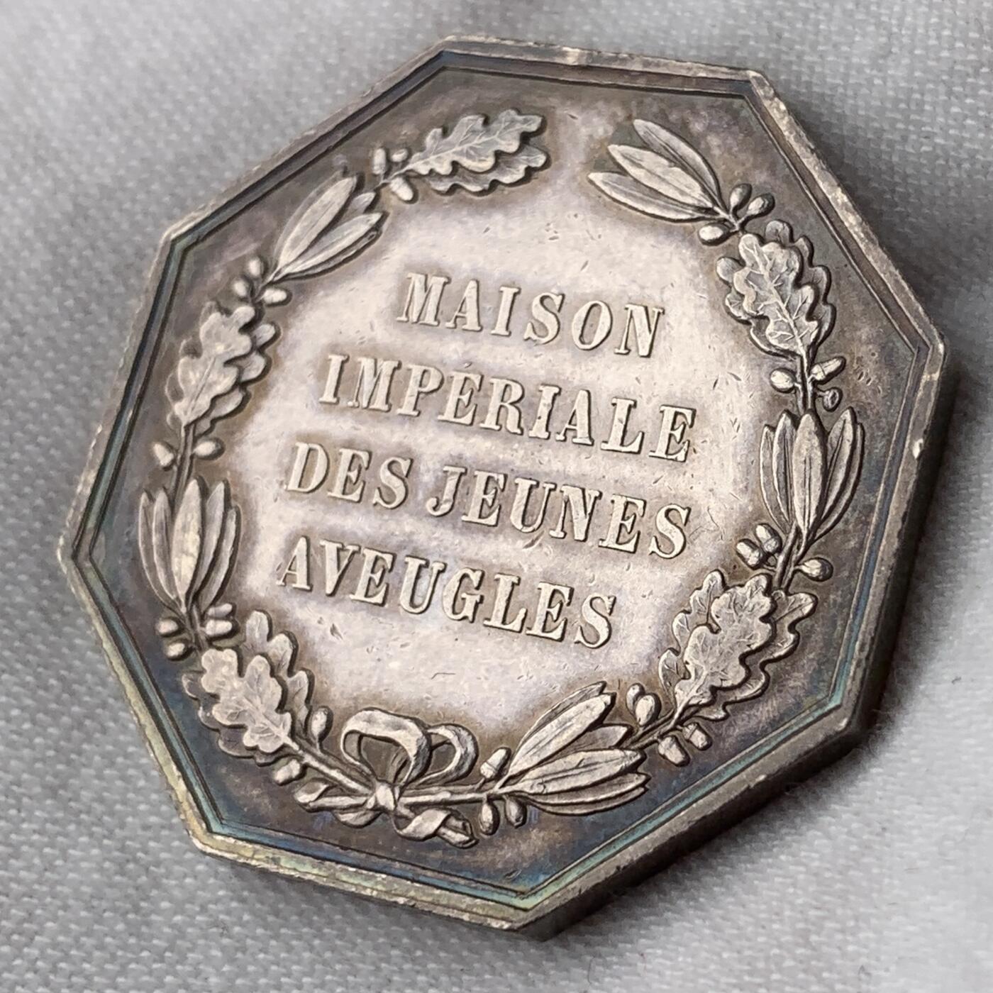 掌中浮雕-藏着的欧洲第052场 拿破仑三世头像，帝国盲童之家八角银章，31mm，15.5g