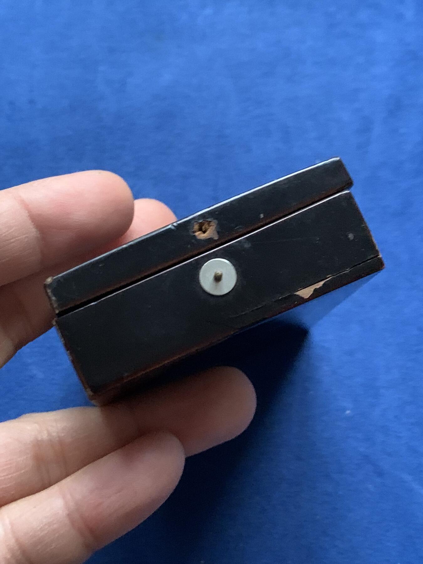 《竞宝斋》第463-465场 周日，周一，周二，3场连拍 （全场包邮）欢迎送拍 日本七等金瓯勋章，银质，重约37.4g