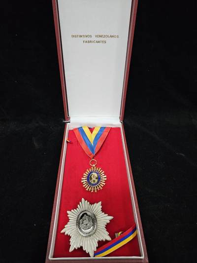 0元起拍勋章 第331期 咸鱼国勋章拍卖专场 2月4日（周三）下午6：00开始 - 委内瑞拉最高荣誉 解放者勋章 大军官级