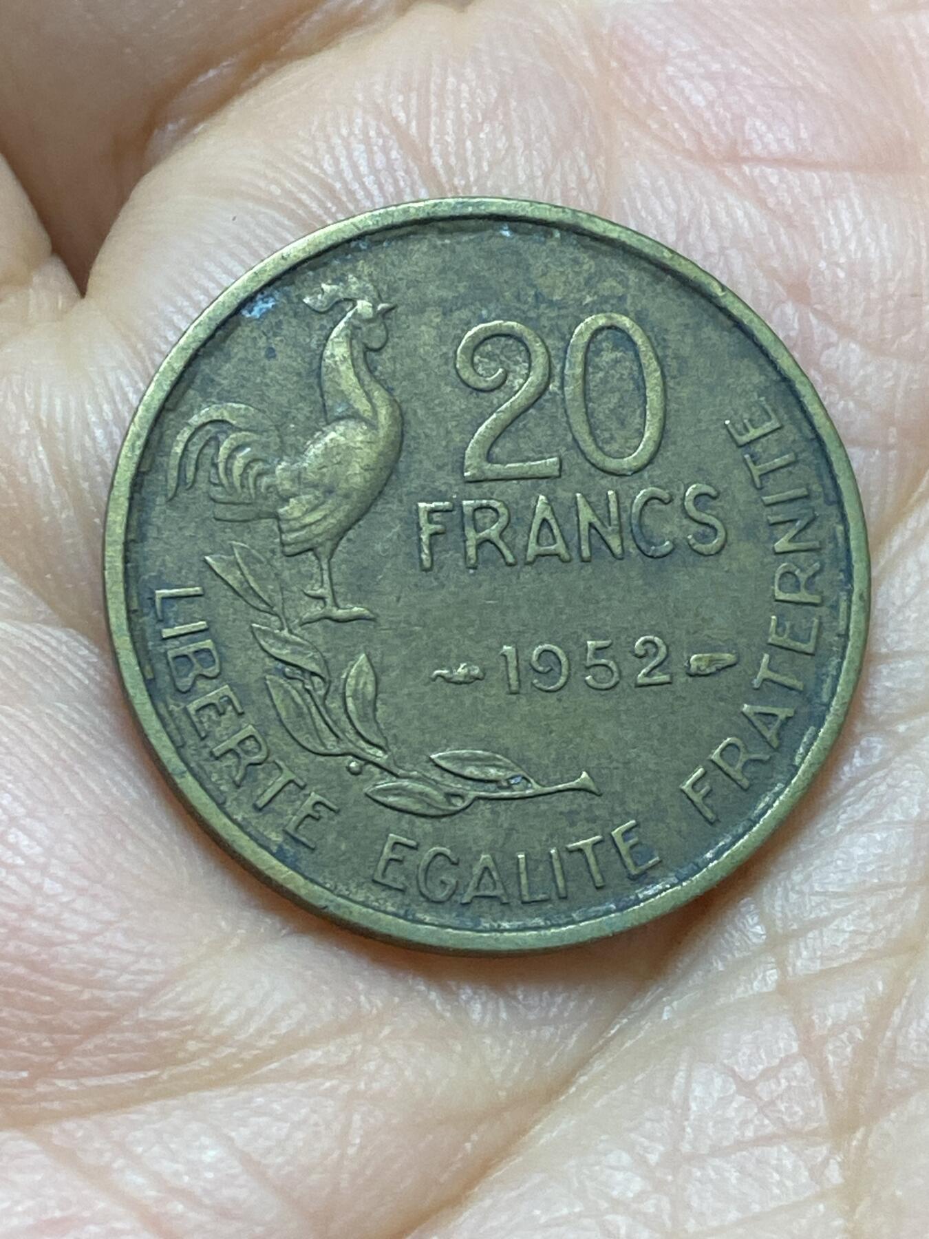 2026年第十七场(总第一百八十六场）外国好品散币场(免佣金) 法兰西第四共和国1952年20法郎