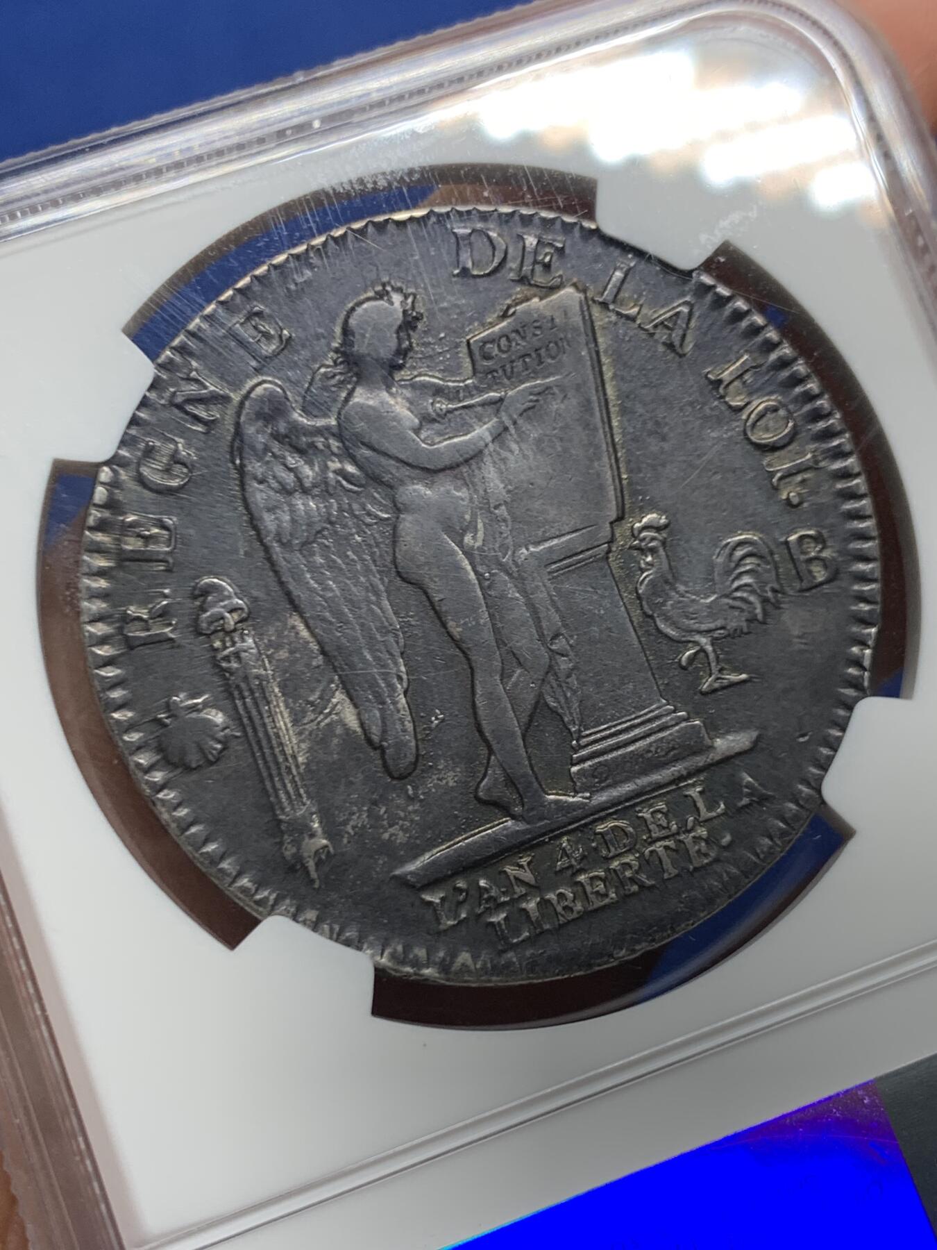 《竞宝斋》第463-465场 周日，周一，周二，3场连拍 （全场包邮）欢迎送拍 NGC VF30 法国1792B路易十六天使埃居 通体黑金彩包浆 无减重 实物好于分数 难得品相