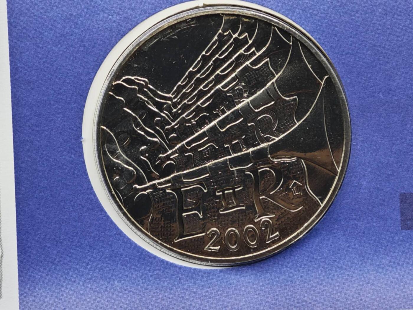 【淘币小摊】限时拍第八百六十二拍  克朗币邮币封场  满百包邮可预留两周  周一统一发货  百慕大2002年女王登基金禧1元纪念币邮币封