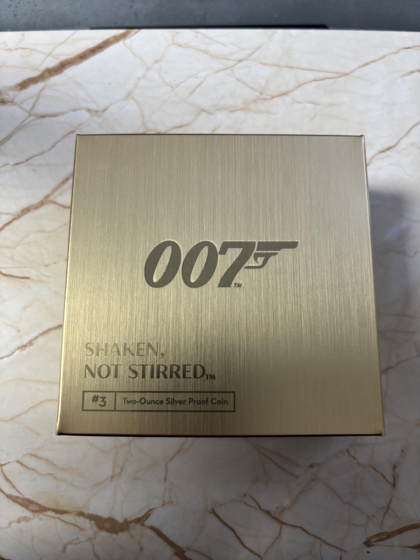 第190期拍卖 英国2020年007系列3永远的詹姆斯邦德2盎司银币，999银，发行2007枚