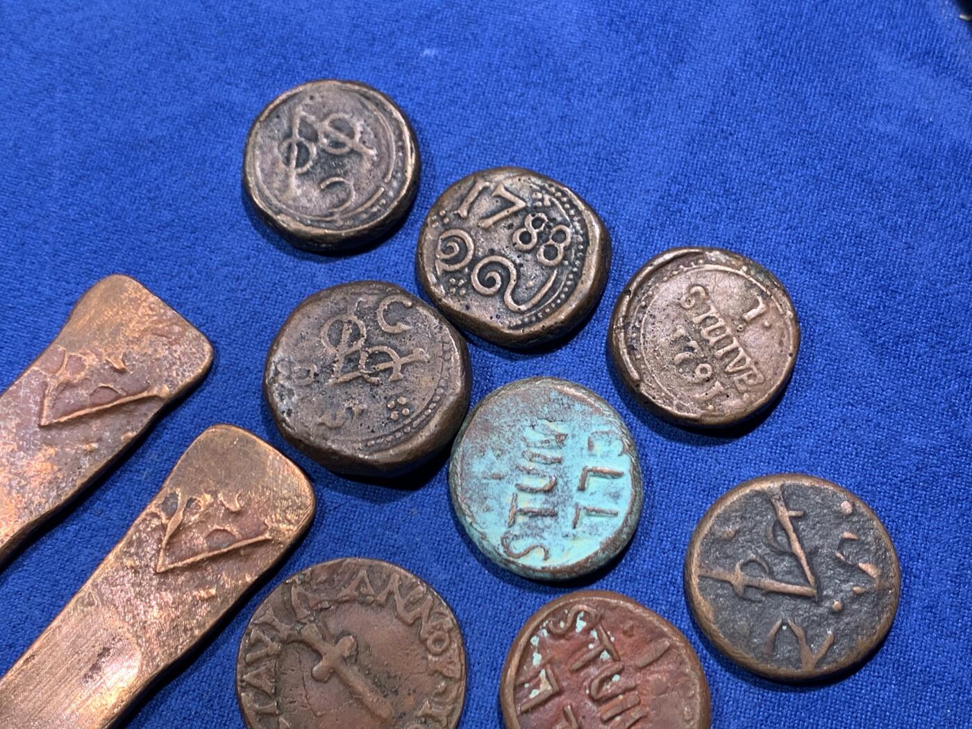 《竞宝斋》第463-465场 周日，周一，周二，3场连拍 （全场包邮）欢迎送拍 14枚一组 荷属锡兰样式铜币 各面值 去斯里兰卡旅游时带回 应为后铸 细节见图