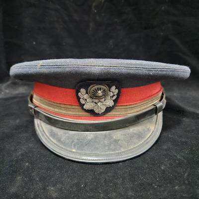 0元起拍勋章 第331期 咸鱼国勋章拍卖专场 2月4日（周三）下午6：00开始 - 日本国有铁道 高级站员大檐帽 54