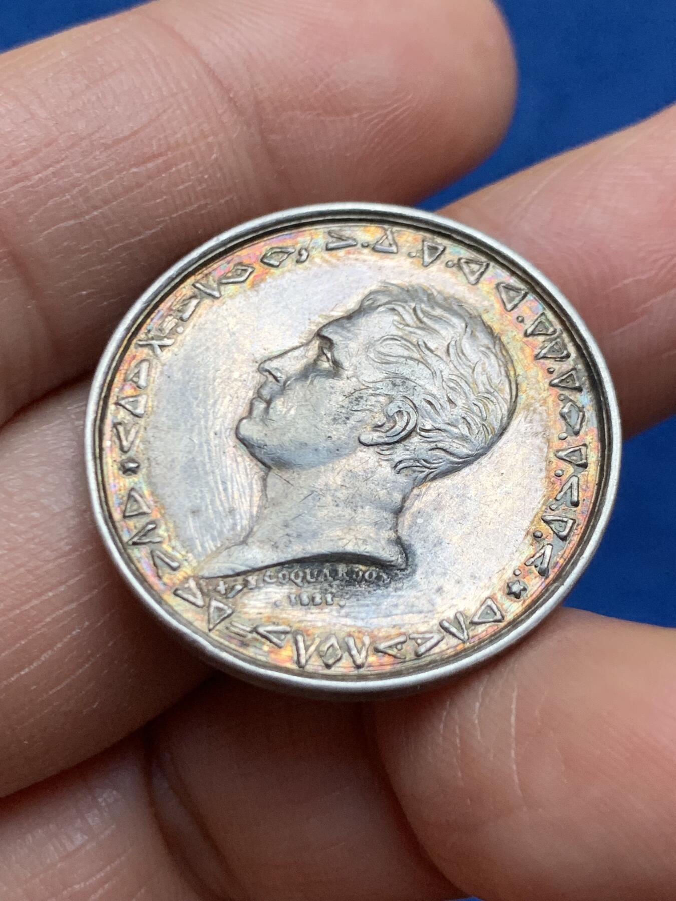 《竞宝斋》第463-465场 周日，周一，周二，3场连拍 （全场包邮）欢迎送拍 马耳他骑士团纪念银章，28.2mm，8.4克，底板有刮痕