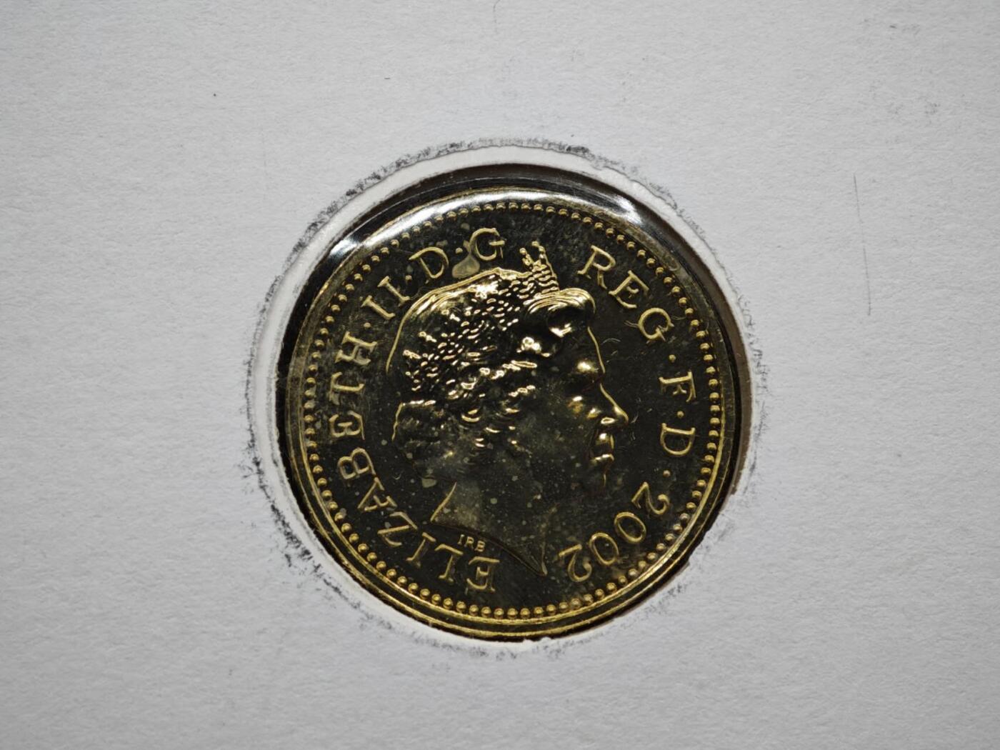 【淘币小摊】限时拍第八百六十二拍  克朗币邮币封场  满百包邮可预留两周  周一统一发货  英国2002年一镑铜币邮币封