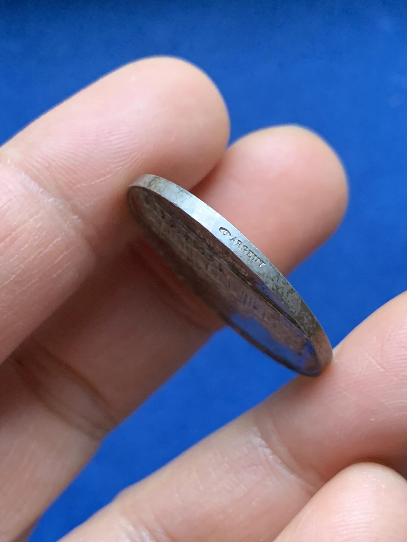 《竞宝斋》第463-465场 周日，周一，周二，3场连拍 （全场包邮）欢迎送拍 法国1836年罗谢尔市政厅纪念银章，手指AR边铭，950银，28.2mm，9克