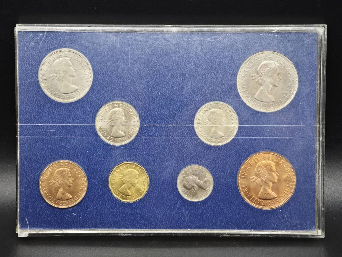 【淘币小摊】实时拍第八百六十一拍   银币套币场   满百包邮可预留二周 每周一统一发货   英国1966年伊丽莎白二世旧币制套币