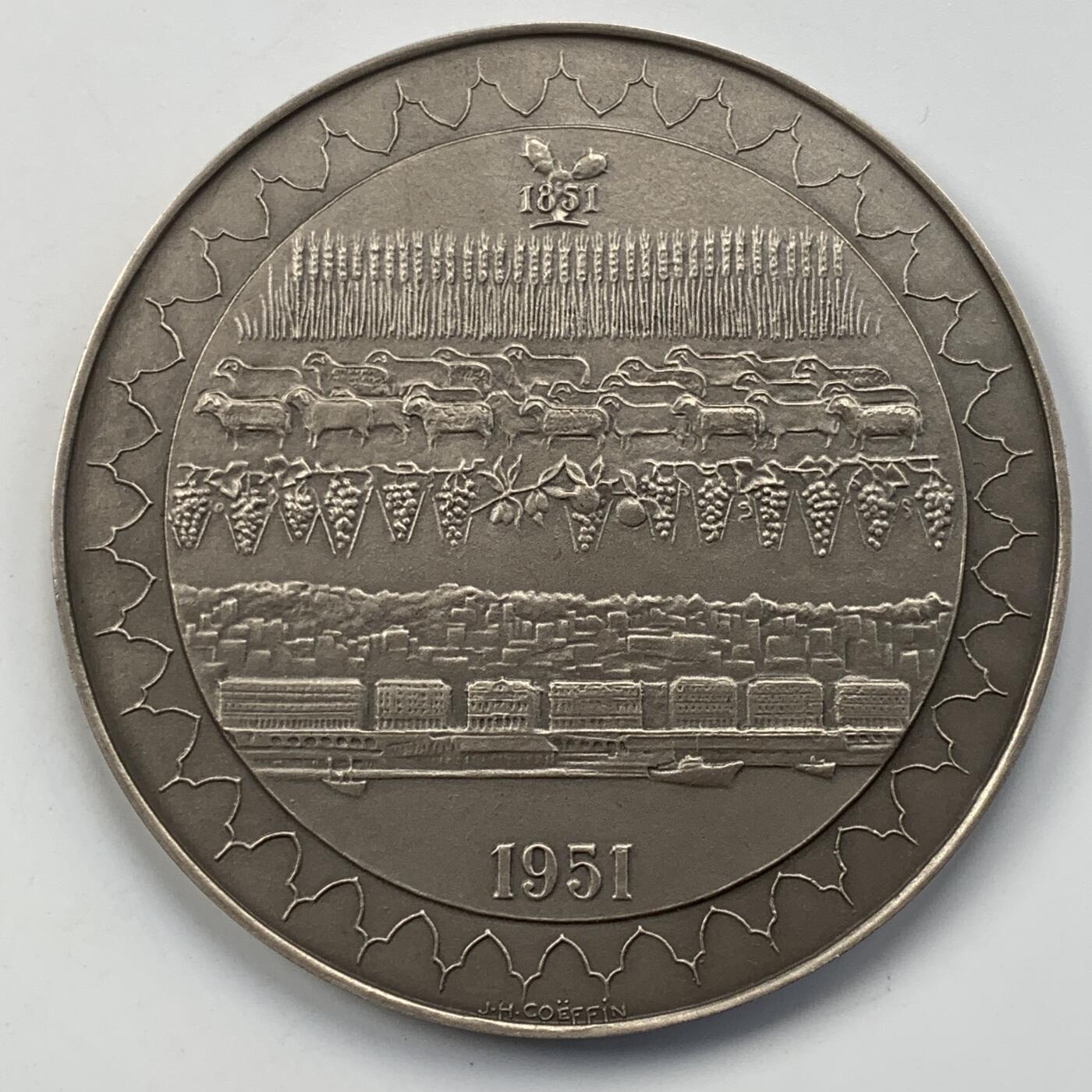 掌中浮雕-藏着的欧洲第052场 1951年法属阿尔及利亚&突尼斯银行百周年纪念银章 ，76mm，171.6g