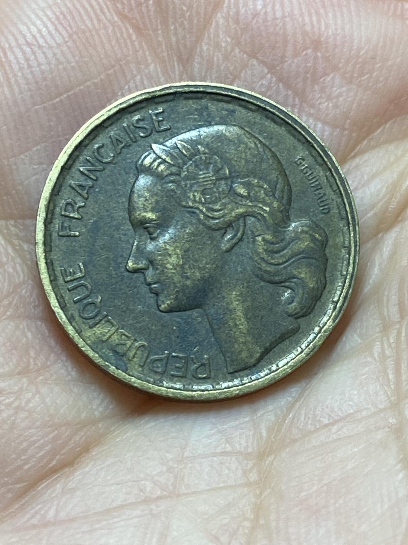 2026年第十七场(总第一百八十六场）外国好品散币场(免佣金) 法兰西第四共和国1951年10法郎