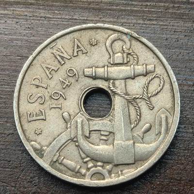 【铜匠收藏】★第143★散币专场 不寄存，30包邮。不满30元，支付5元运费。《接受代拍 代送NGC评级》 - 64【无寄存】西班牙 1949年 中孔 50分