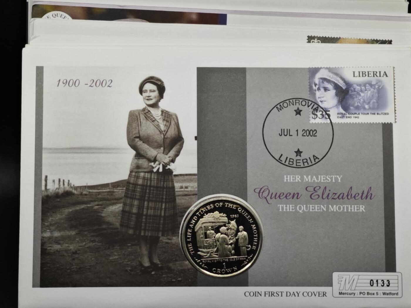 【淘币小摊】限时拍第八百六十二拍  克朗币邮币封场  满百包邮可预留两周  周一统一发货  马恩岛2000年女王母亲克朗纪念币邮币封