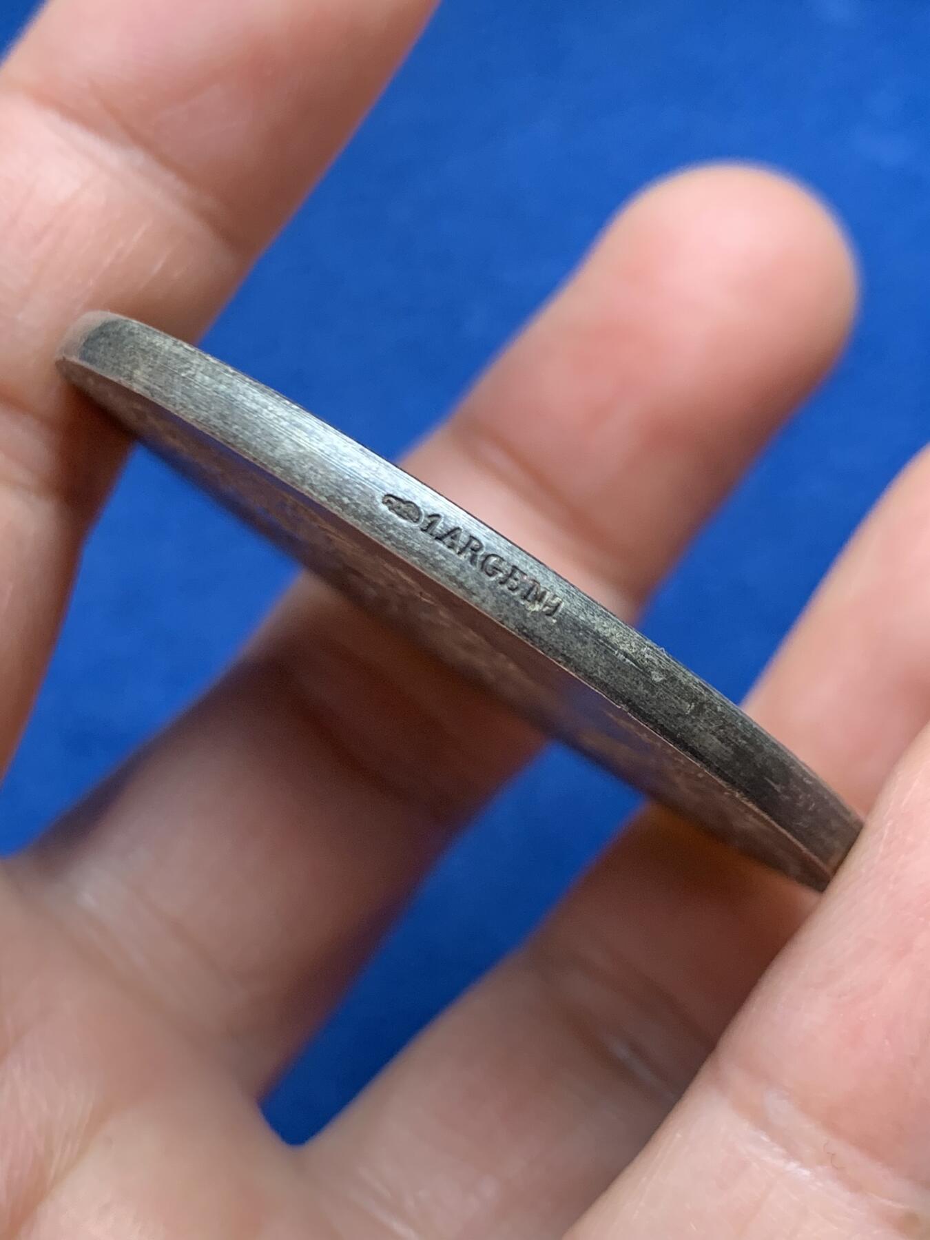 《竞宝斋》第463-465场 周日，周一，周二，3场连拍 （全场包邮）欢迎送拍 法国阿列省园艺协会花卉大银章 丰饶角1银标 59.1克 49mm