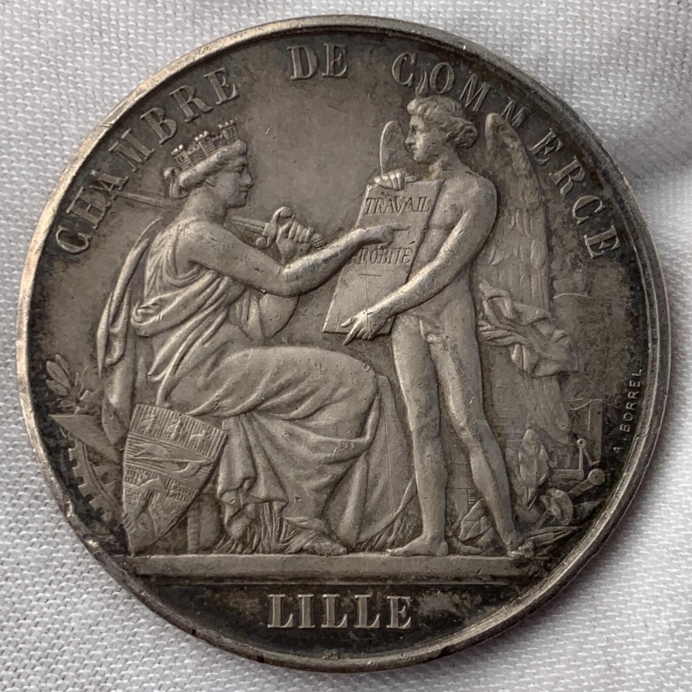 掌中浮雕-藏着的欧洲第052场 法国里尔商会银章 ，36.97mm，21.87g