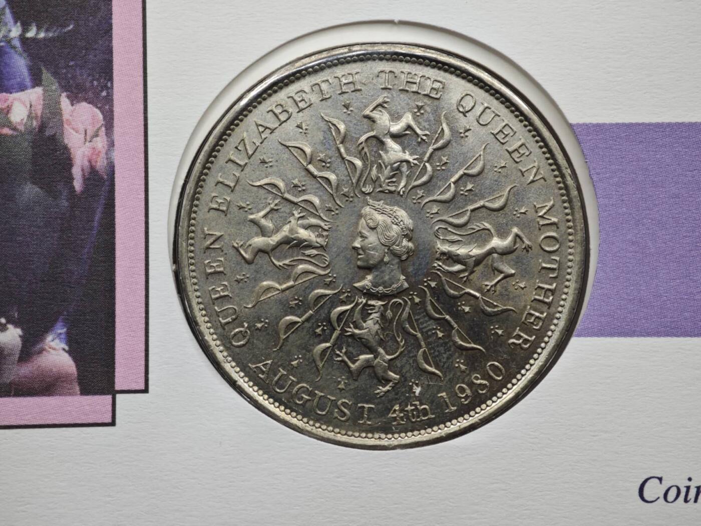 【淘币小摊】限时拍第八百六十二拍  克朗币邮币封场  满百包邮可预留两周  周一统一发货  英国1980年女王母亲纪念币邮币封