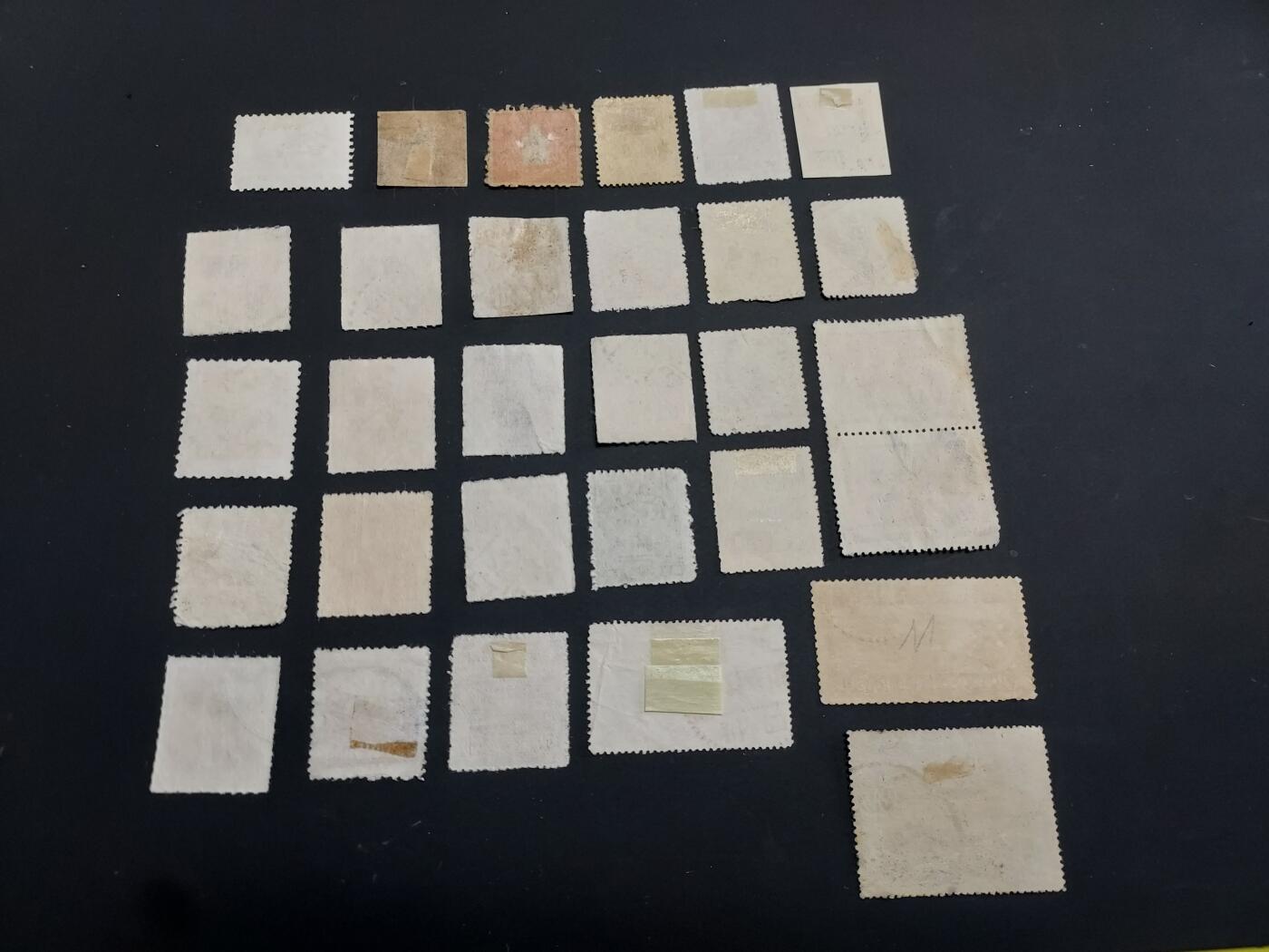 博彦收藏 TM  2月7日 8点邮票专场 全场包邮 民国/解放区等旧票一组，具体以图片为准，部分有瑕疵