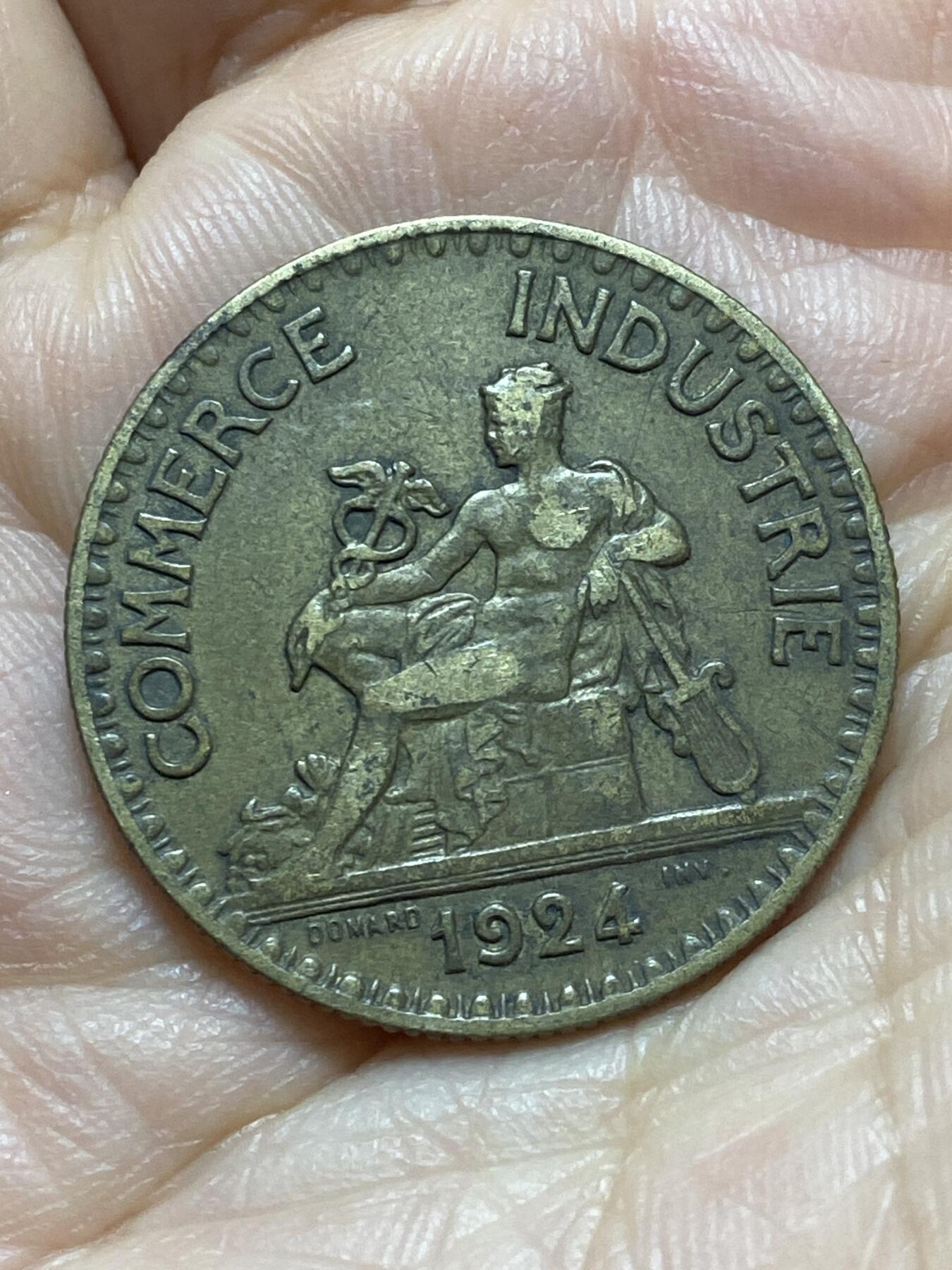 2026年第十七场(总第一百八十六场）外国好品散币场(免佣金) 法兰西第三共和国1924年2法郎(Closed 4–闭口4版)