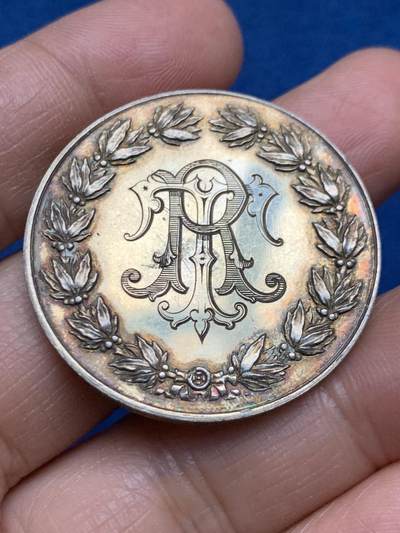 《竞宝斋》第463-465场 周日，周一，周二，3场连拍 （全场包邮）欢迎送拍 - 1881年法国婚礼镀金银章，花体字漂亮，直径：36.7mm，重量：22.5g，烟斗银标。