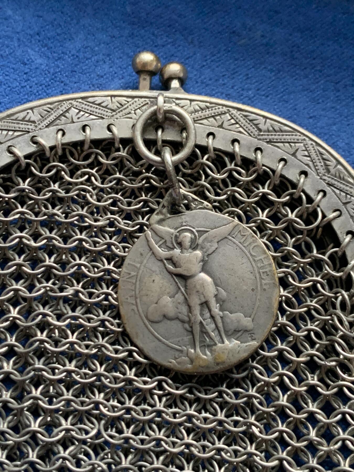 《竞宝斋》第463-465场 周日，周一，周二，3场连拍 （全场包邮）欢迎送拍 银质钱包 总重42.6克