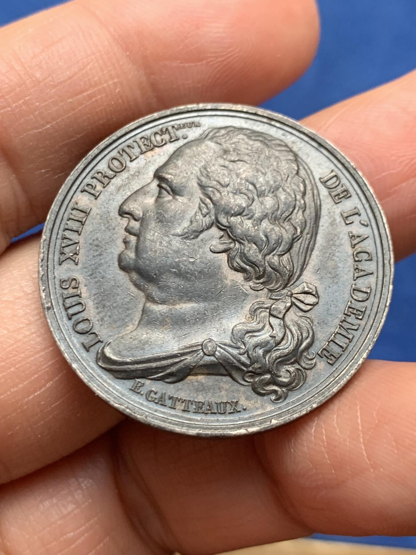 《竞宝斋》第463-465场 周日，周一，周二，3场连拍 （全场包邮）欢迎送拍 法国波旁复辟时期皇家学院纪念银章，正面路易十八像，无边铭，32.6mm，13.65克