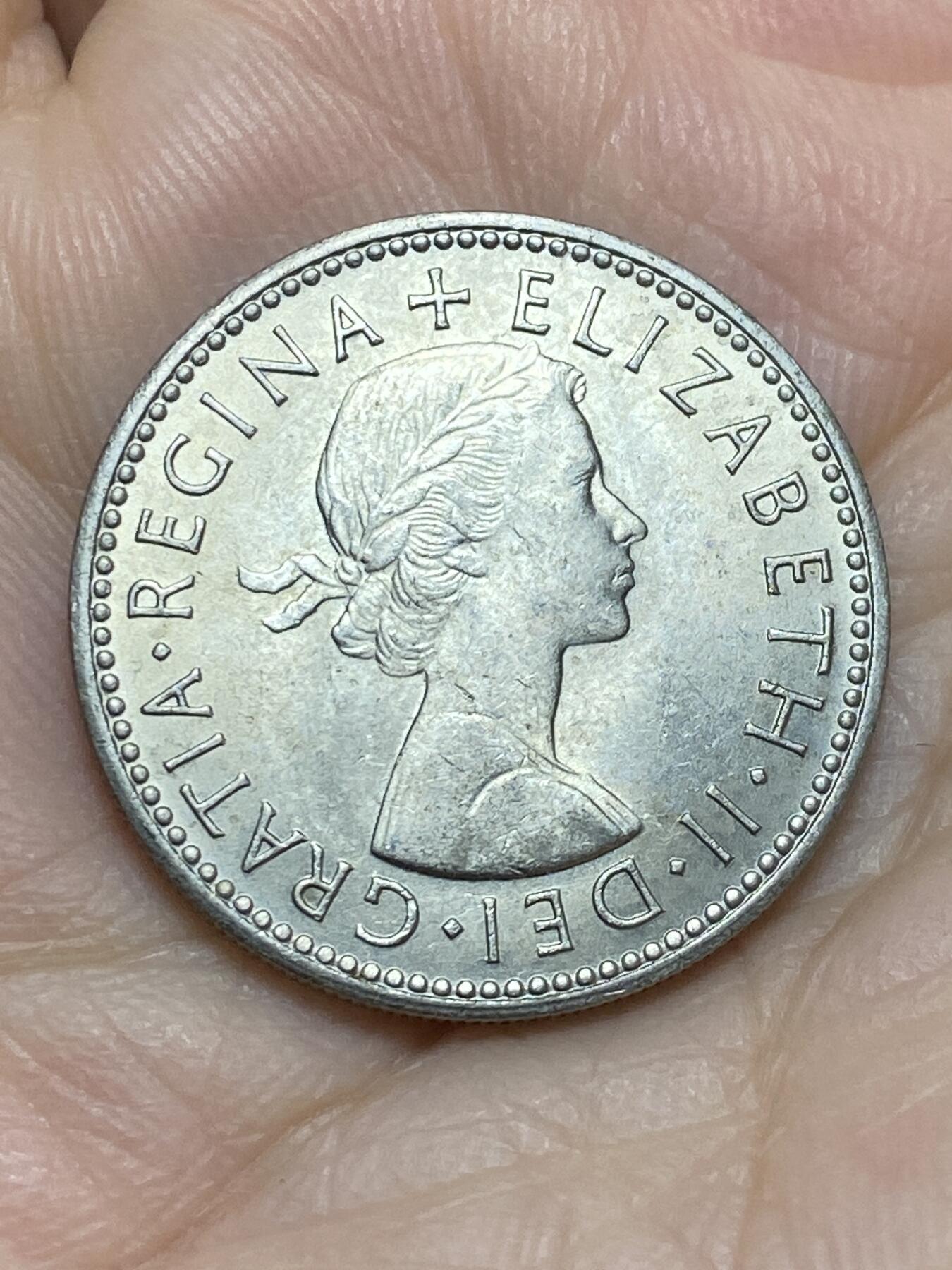 2026年第十七场(总第一百八十六场）外国好品散币场(免佣金) 英国🇬🇧1966年1先令(伊丽莎白二世青年桂冠第二版，苏格兰盾徽版)