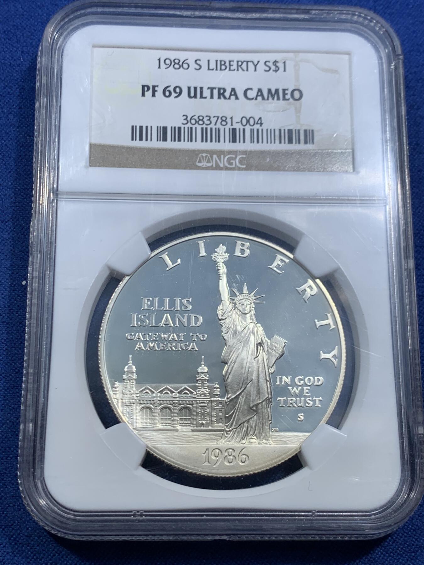 《竞宝斋》第463-465场 周日，周一，周二，3场连拍 （全场包邮）欢迎送拍 NGC PF69 获奖币 美国1986年自由女神百年精制纪念银币，26.72克，900银