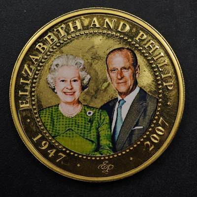 【淘币小摊】限时拍第八百六十二拍  克朗币邮币封场  满百包邮可预留两周  周一统一发货  - 库克群岛2007年女王大婚钻禧1元纪念币