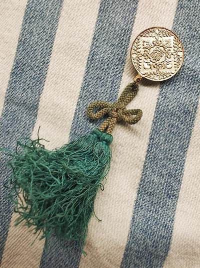 明治铜镜文针造型神苑会员银质证章 纪念章 徽章 - 明治铜镜文针造型神苑会员银质证章 纪念章 徽章