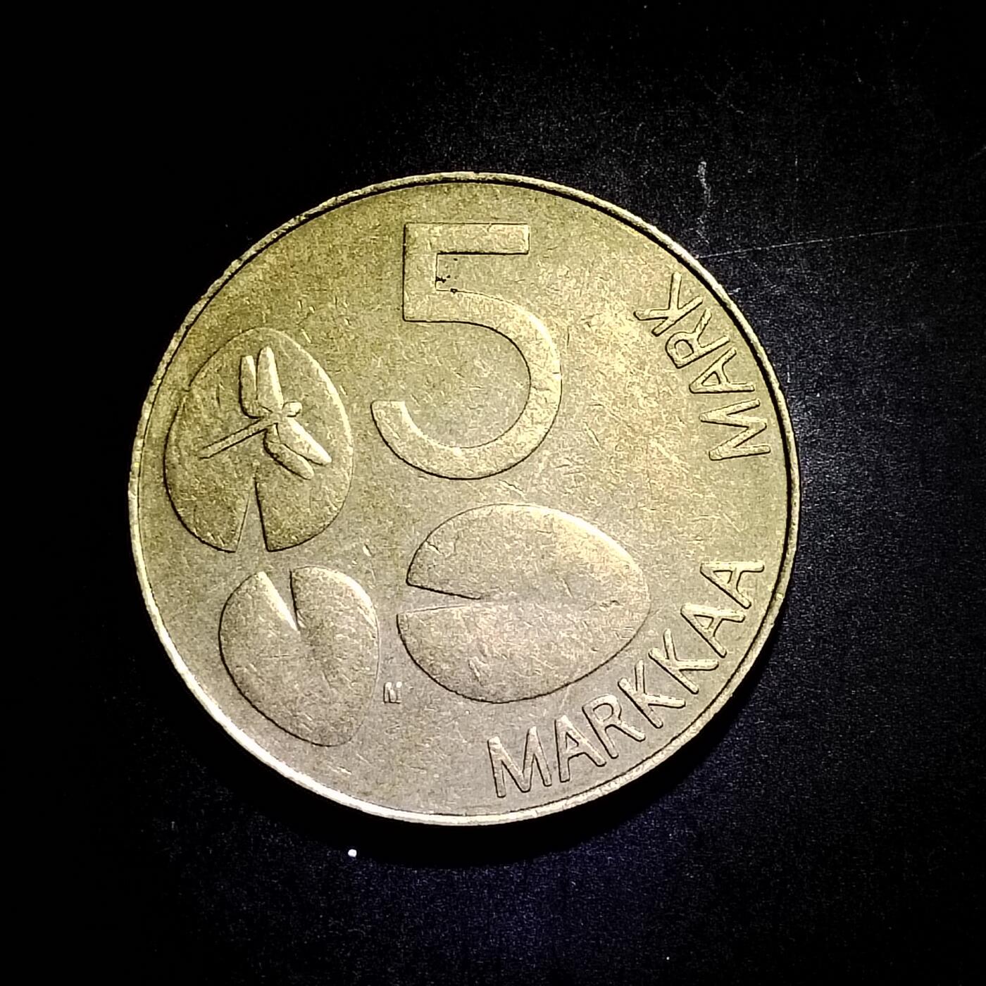 芬兰 1994年5马克黄铜硬币 海豹蜻蜓睡莲 24.5mm8517