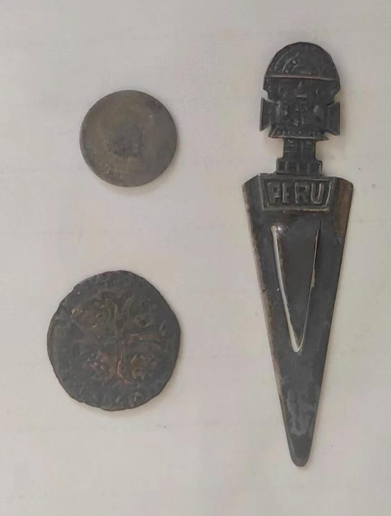 个人闲置法国巴黎购入欧洲老钱币中世纪秘鲁信封工具一套出（可换朝鲜章）